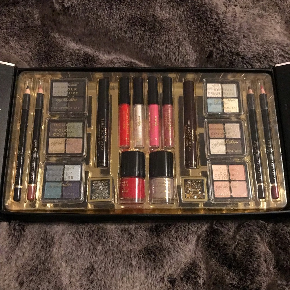 Amelia Knight - Colour Couture - Makeup Set 20 pcs